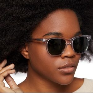 NWT HYANNIS Limited Edition Sunglasses